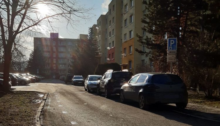 Mestá budú môcť posielať pokuty za nesprávne parkovanie do schránky