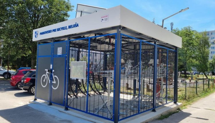 cykloprístrešok L.Stura