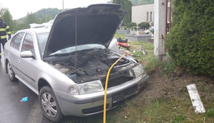 2-dopravna nehoda v obci Strezenice-15.04.2024