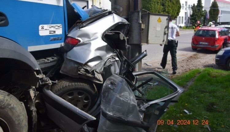 Lednické Rovne nehoda (2)